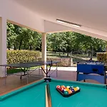 Einzigartige Mit Salzwasserpool, Panoramablick, Bikes, Trampolin, Tischtennis *