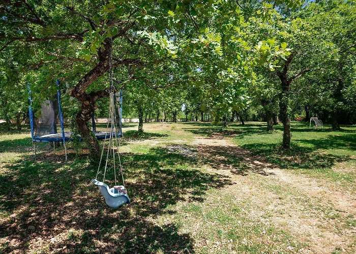 Einzigartige Mit Salzwasserpool, Panoramablick, Bikes, Trampolin, Tischtennis